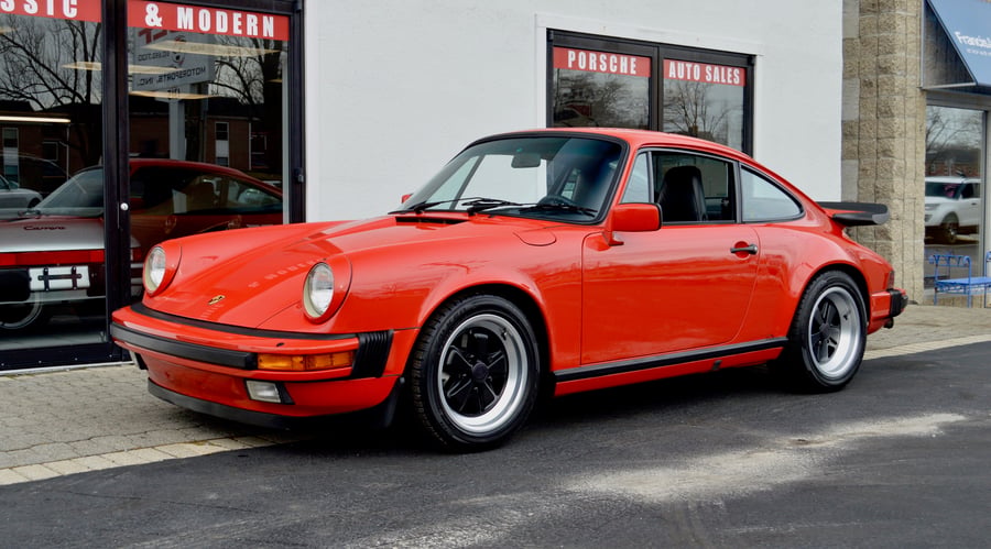 1985 Porsche 911 Carrera