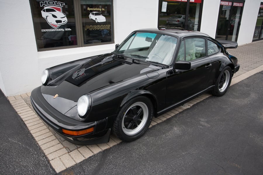 1988 Porsche 911 Carrera