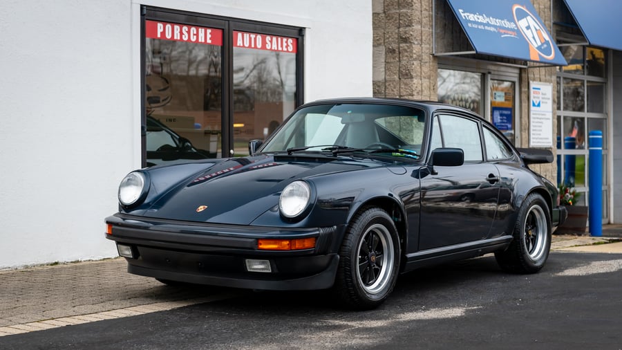 1988 Porsche 911 Carrera