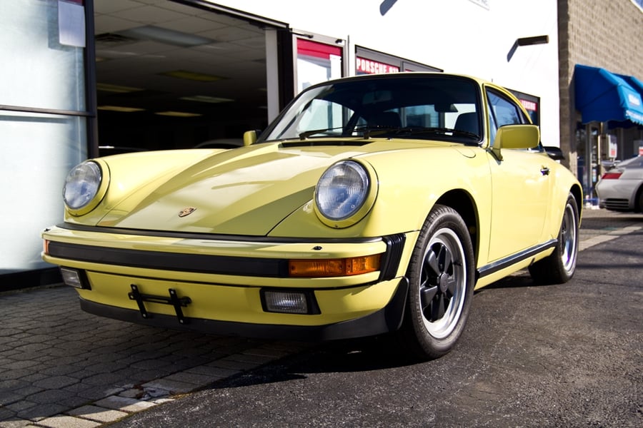 1988 Porsche 911 Carrera