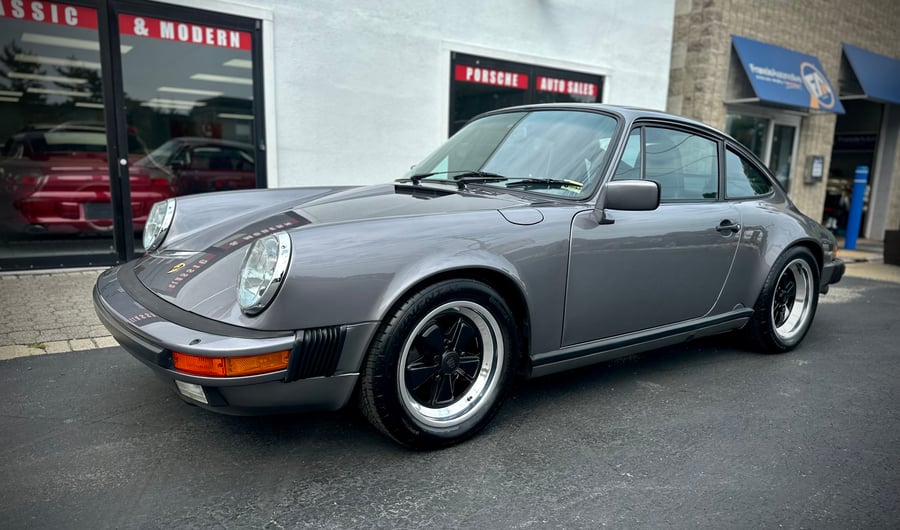 1986 Porsche 911 Carrera