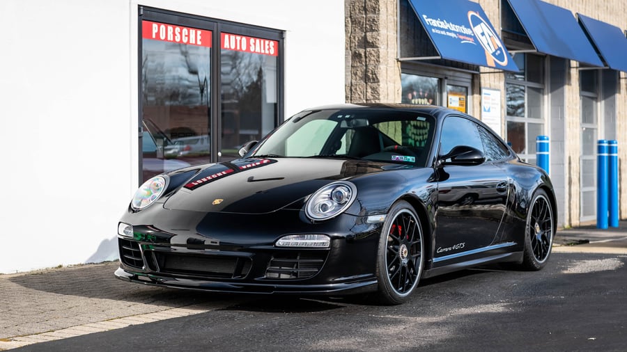 2012 Porsche 911 Carrera 4 GTS
