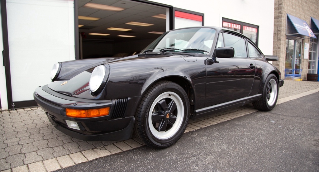 1989 Porsche 911 Carrera 2 25th Anniversary