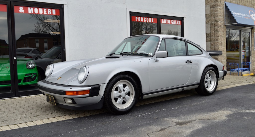 1989 Porsche 911 Carrera 2 25th Anniversary