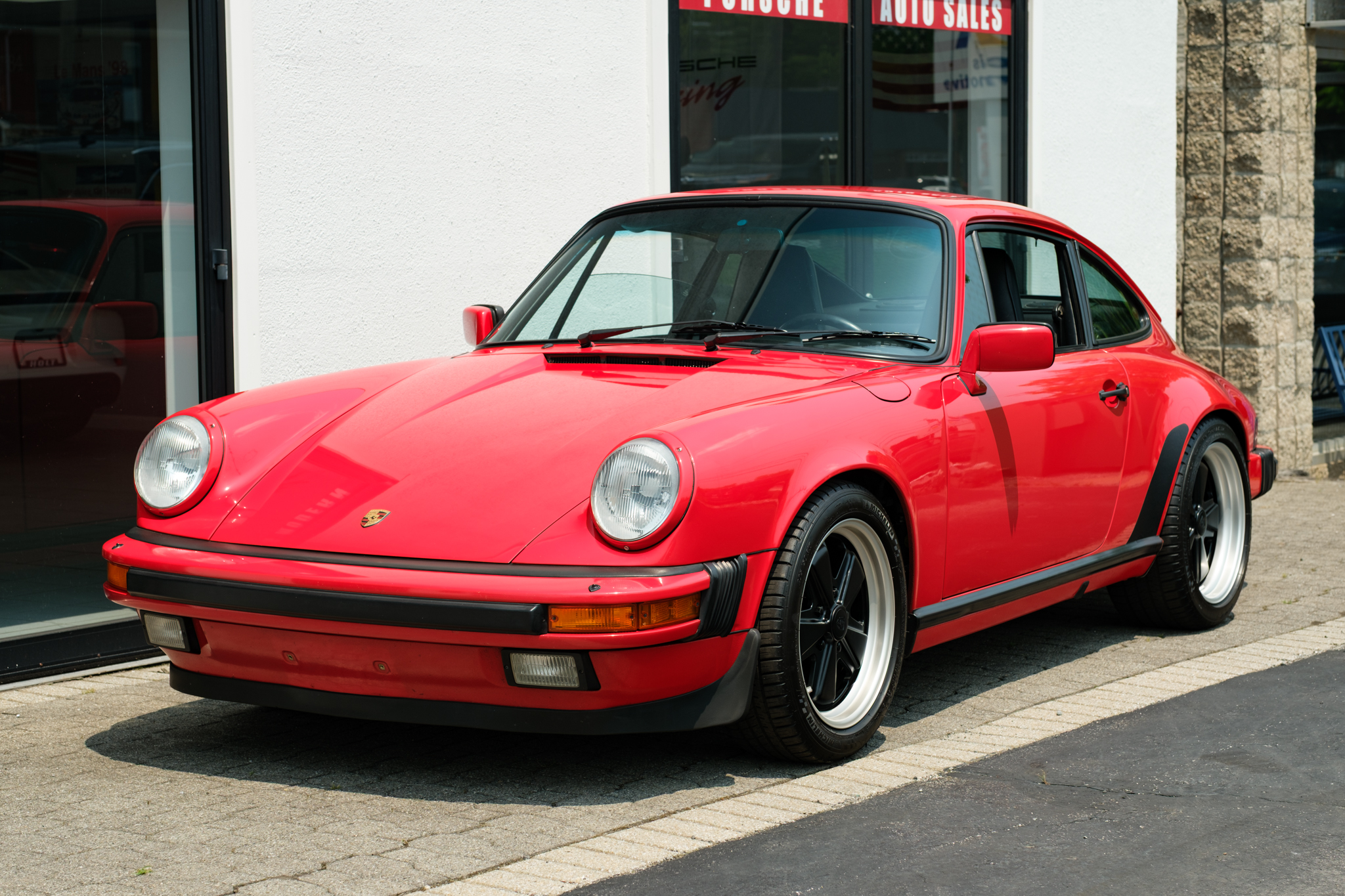 1985 Porsche 911 Carrera 2