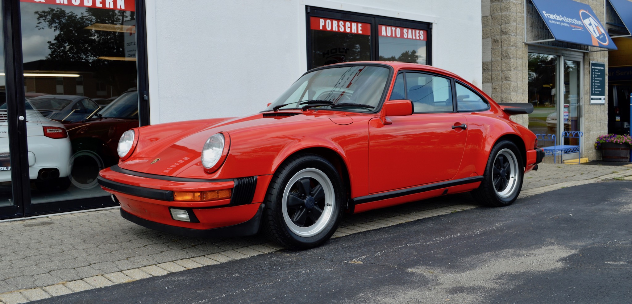 1987 Porsche 911 Carrera 2