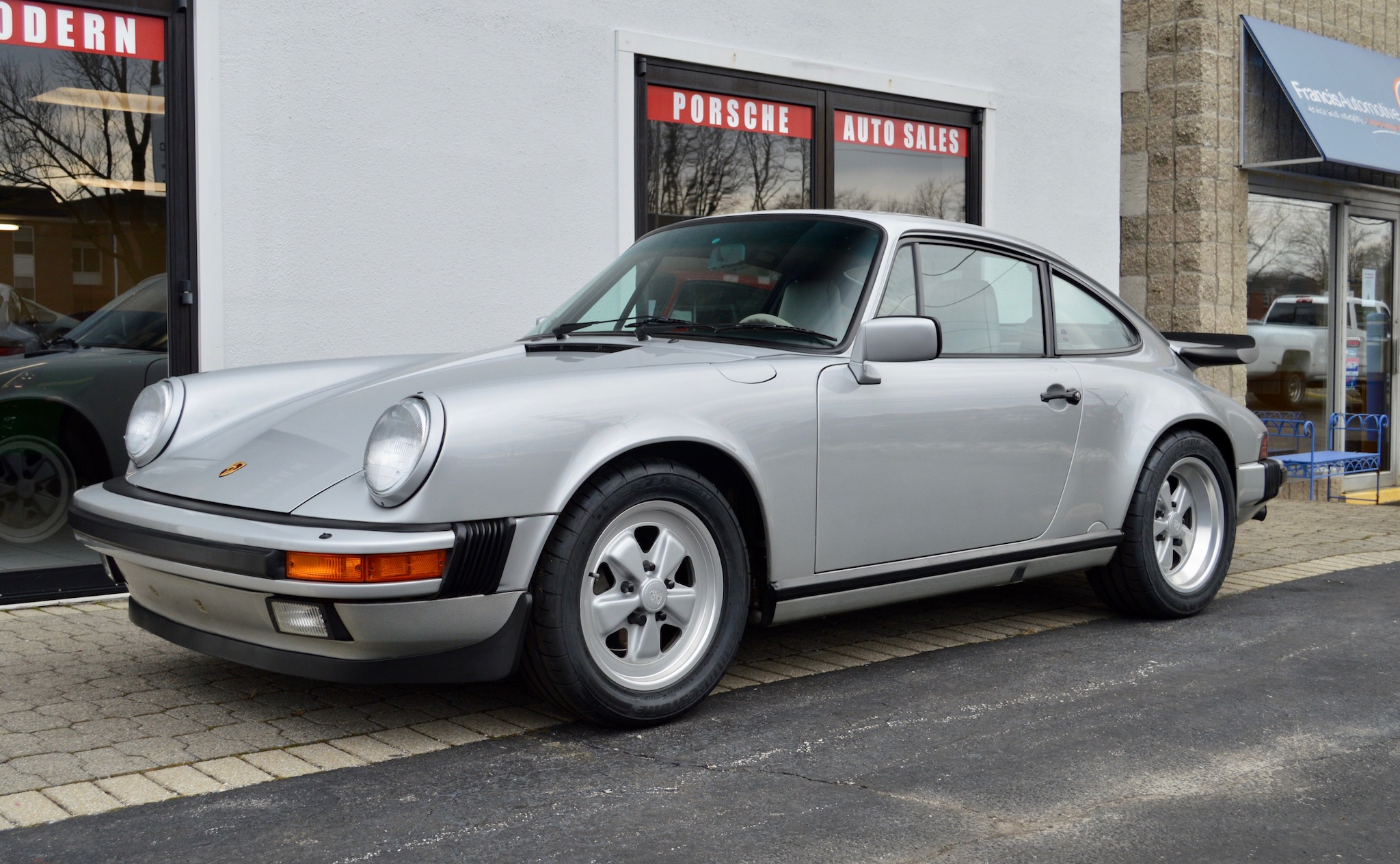 1989 Porsche 911 Carrera 25th Anniversary