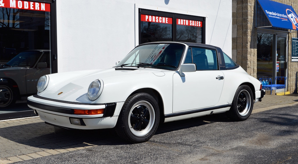 1988 Porsche 911 Carrera 2