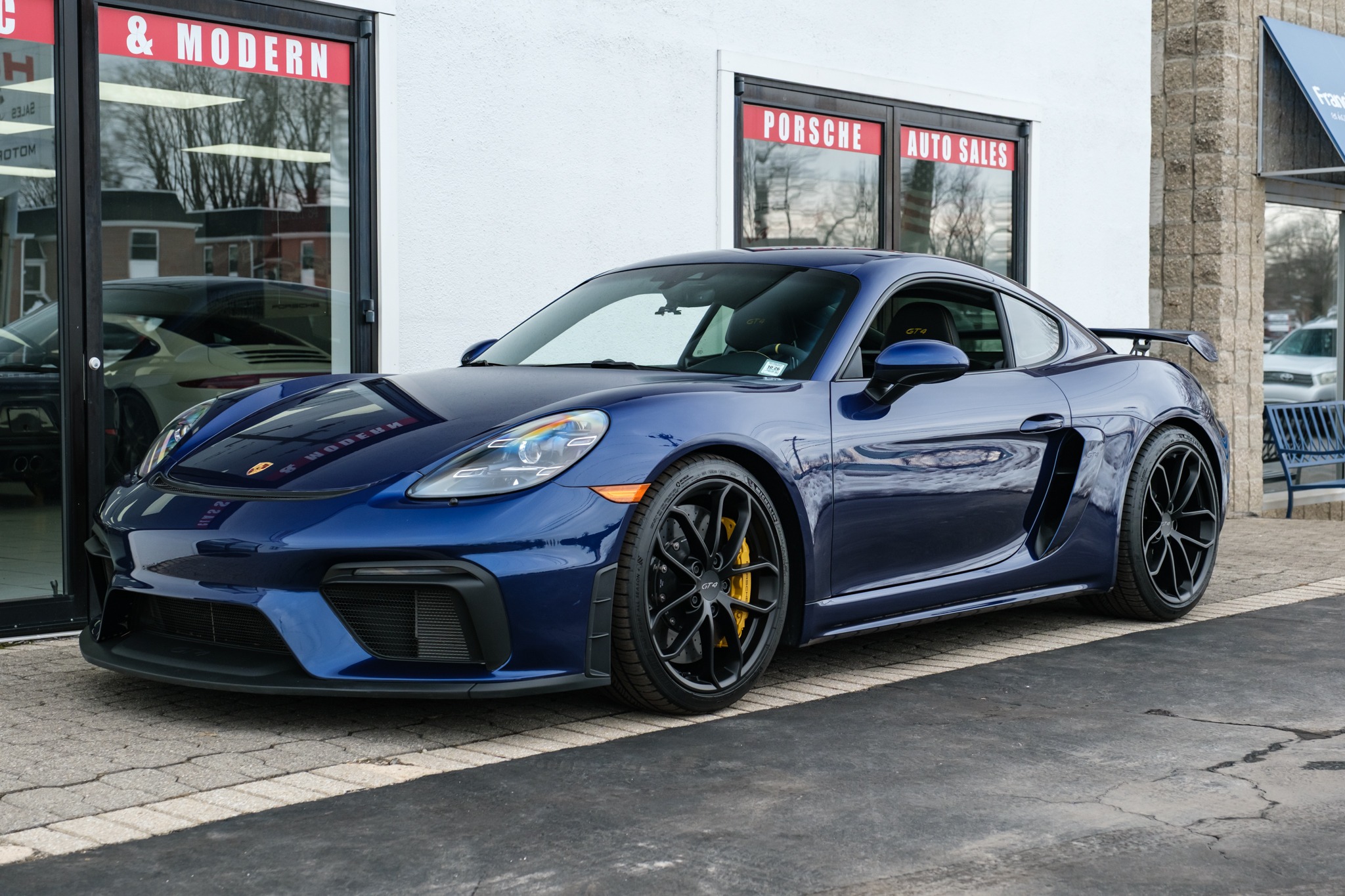 2020 Porsche 718 Cayman GT4