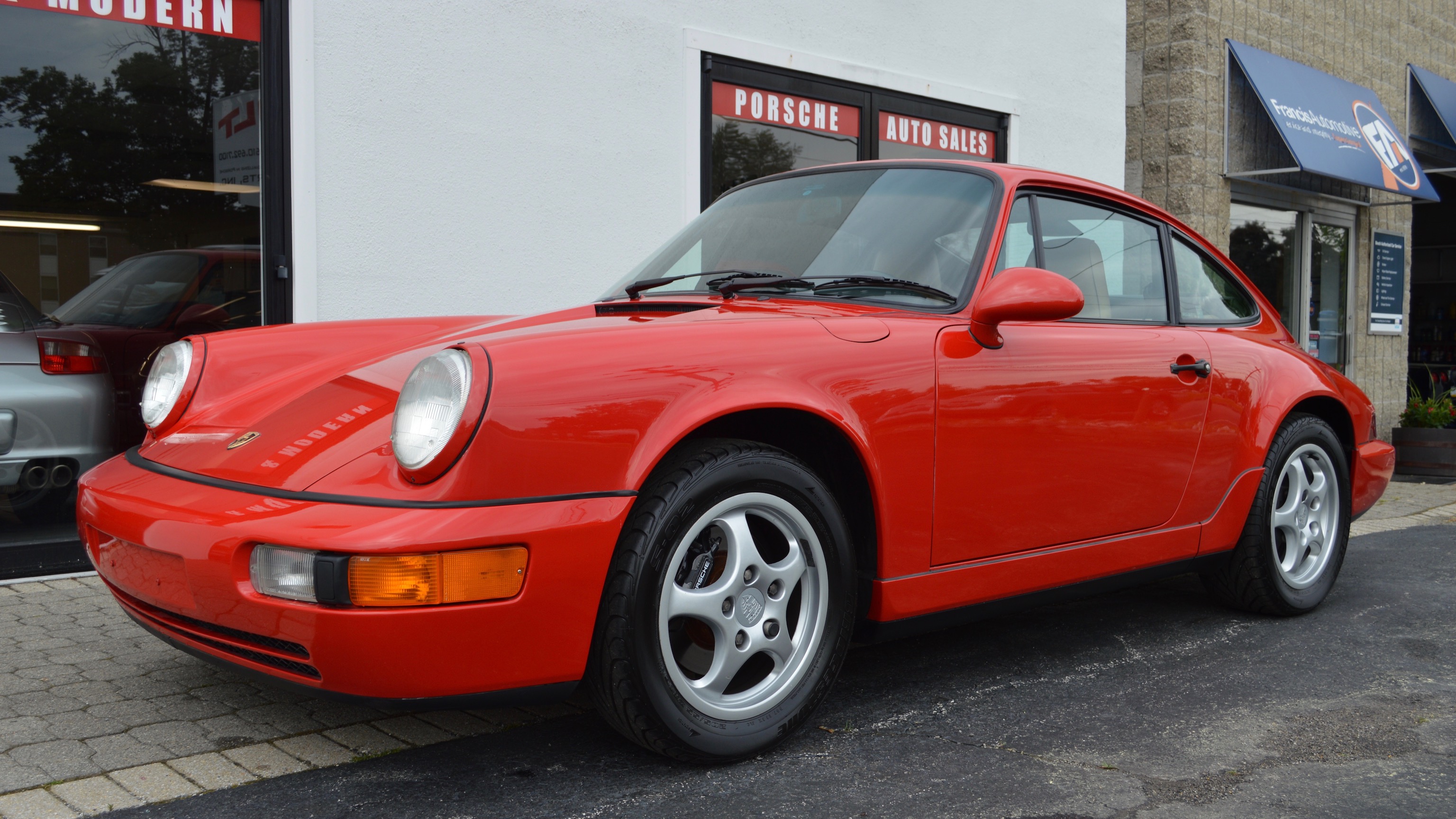 1992 Porsche 911 Carrera 2