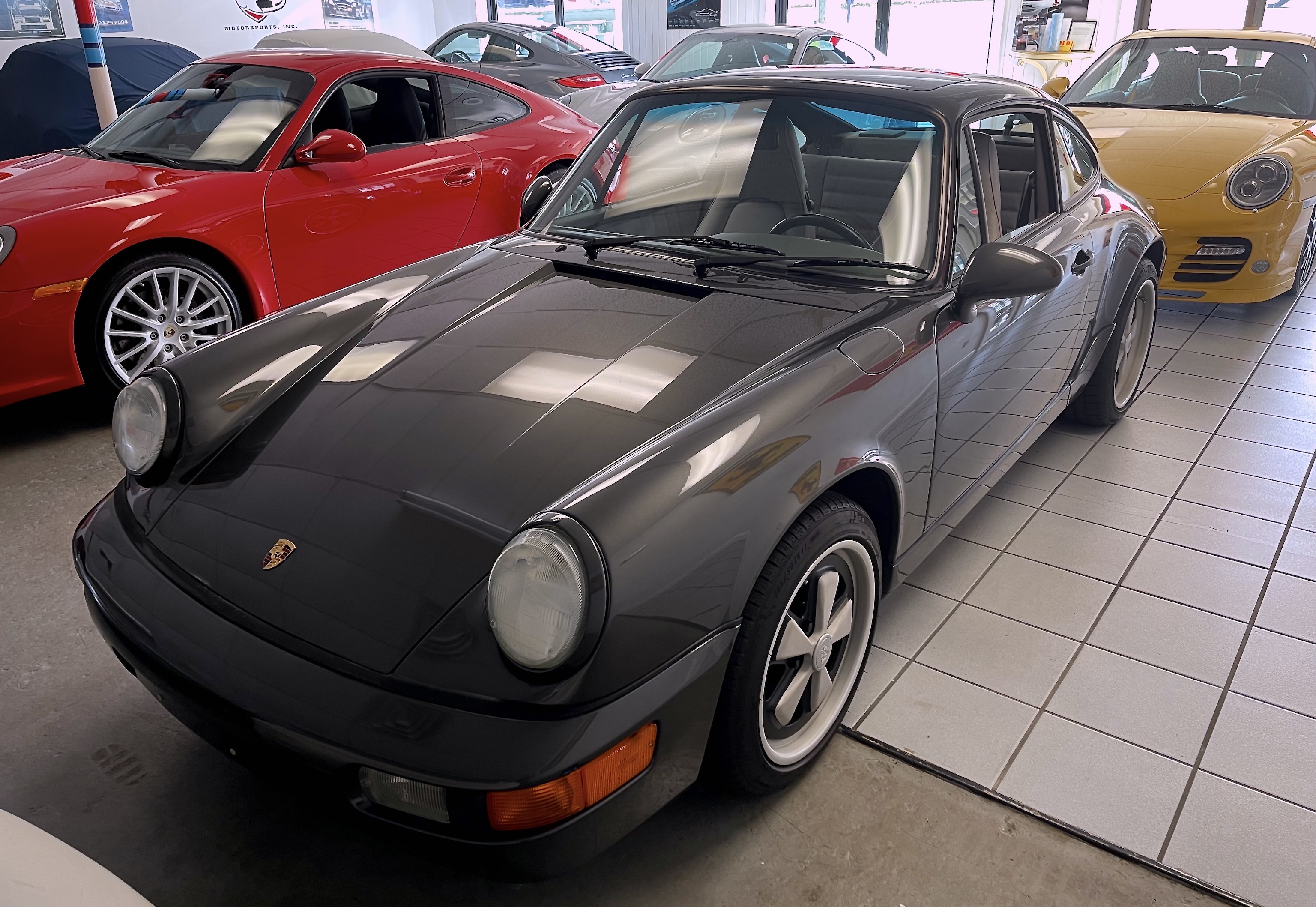 1992 Porsche 911 Carrera 2