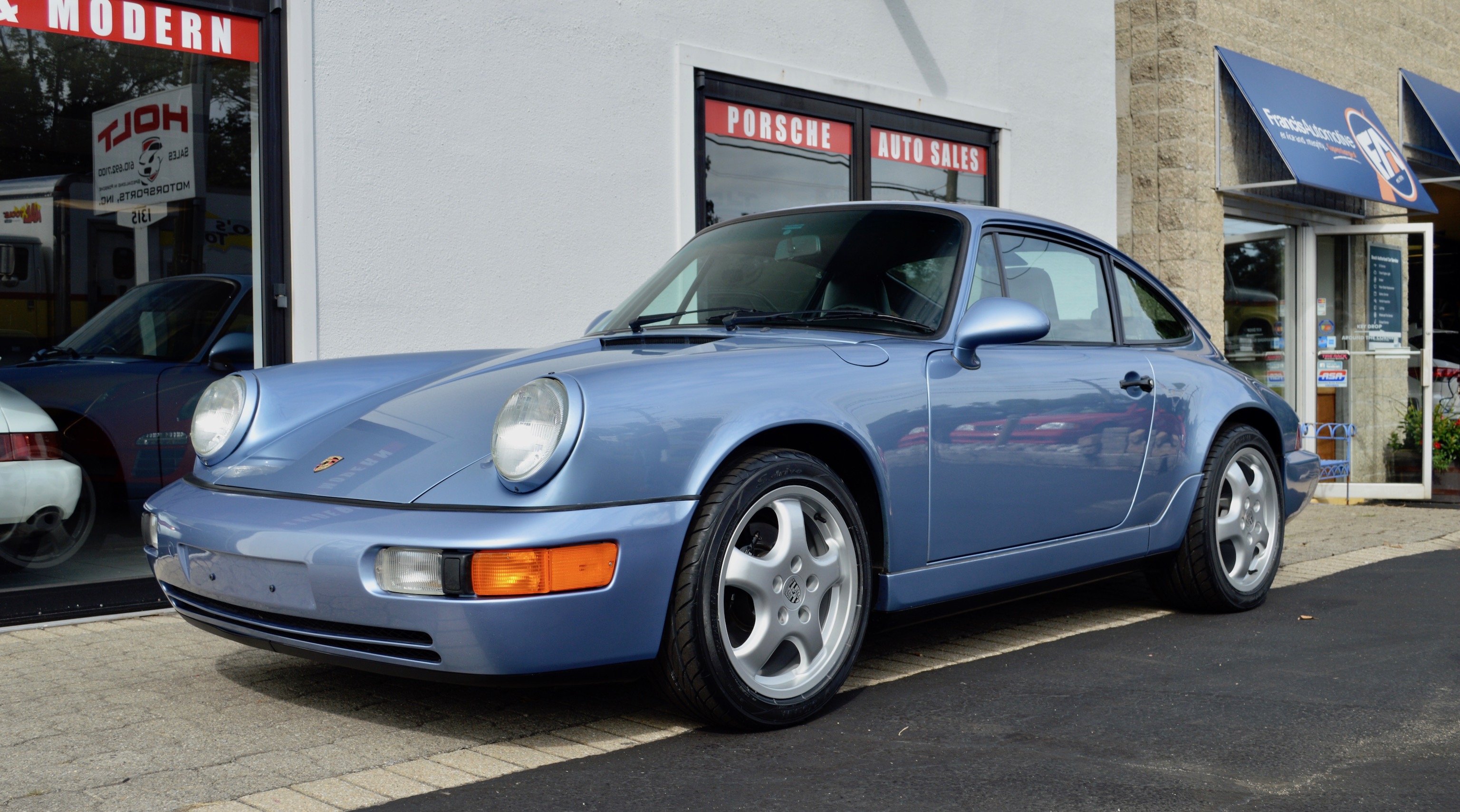1992 Porsche 911 Carrera 2