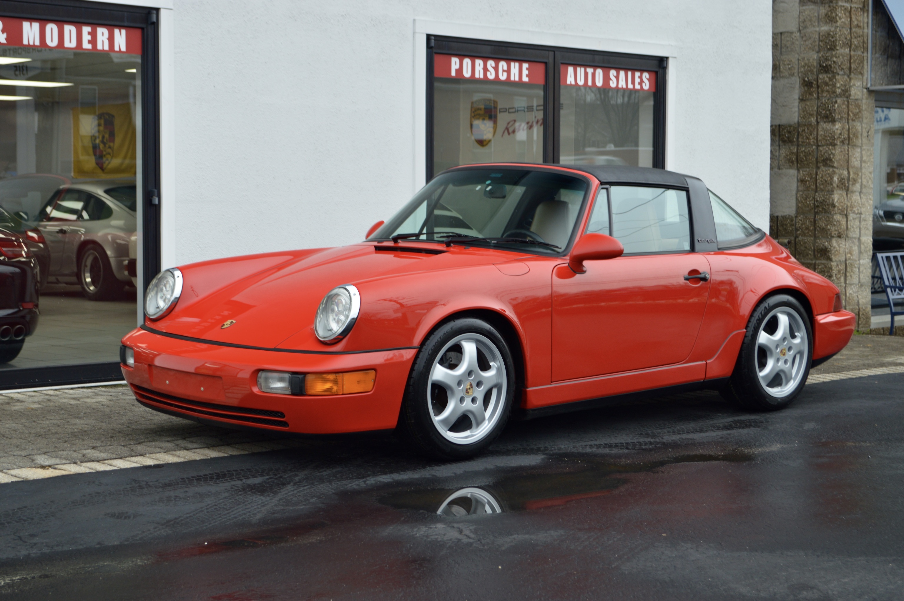 1992 Porsche 911 Carrera 2