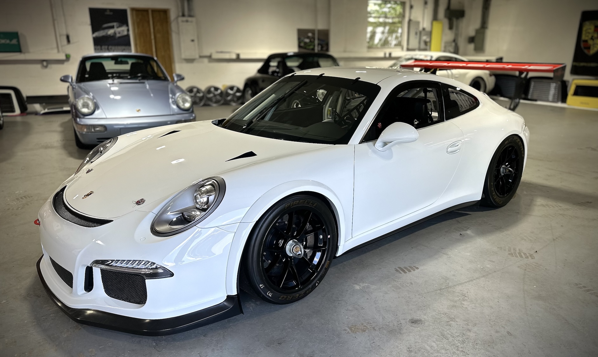 2016 Porsche 911 GT3 Cup Racecar